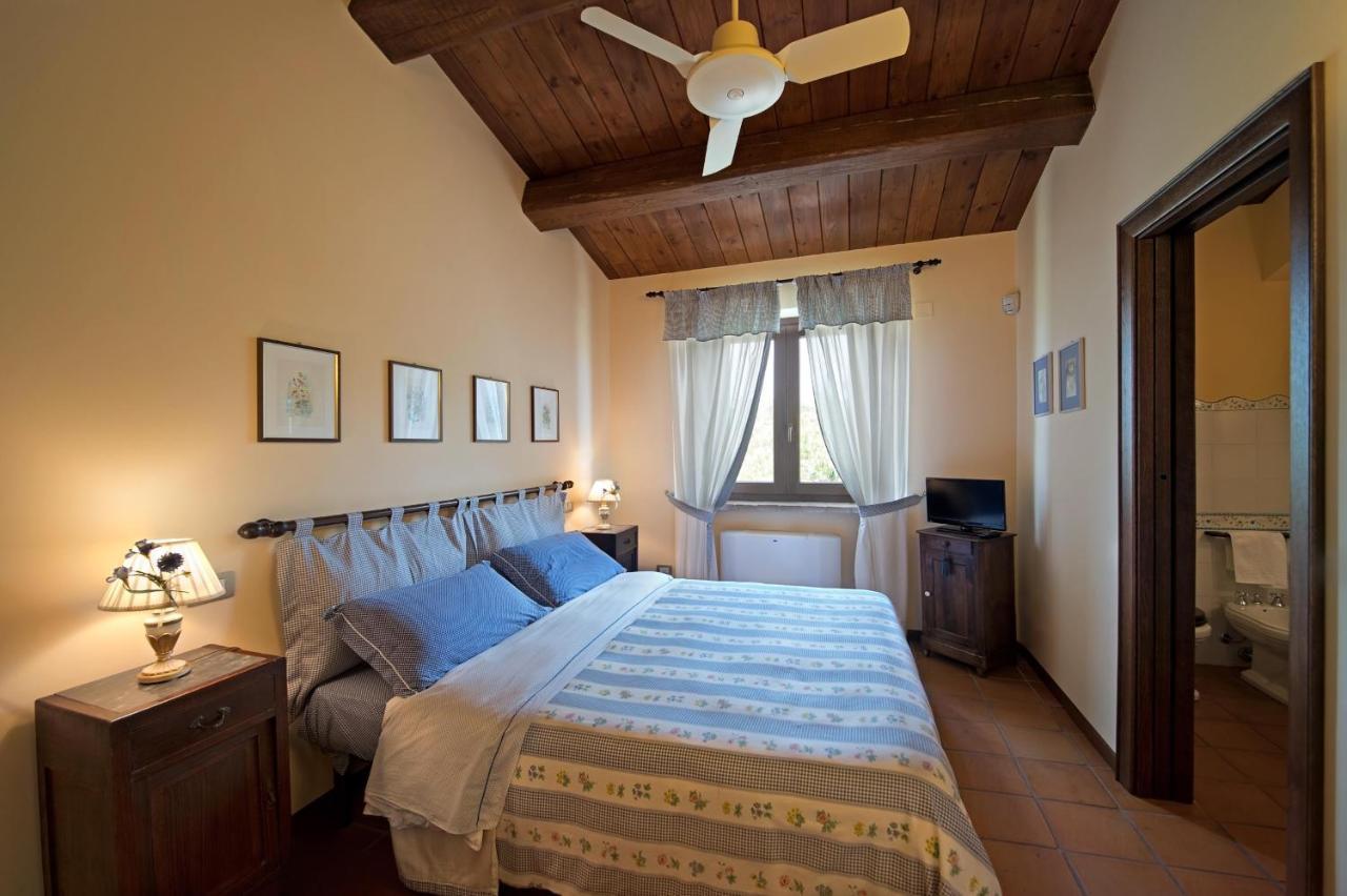 Agriturismo Le Castella Bed & Breakfast Potenza Picena Exterior photo